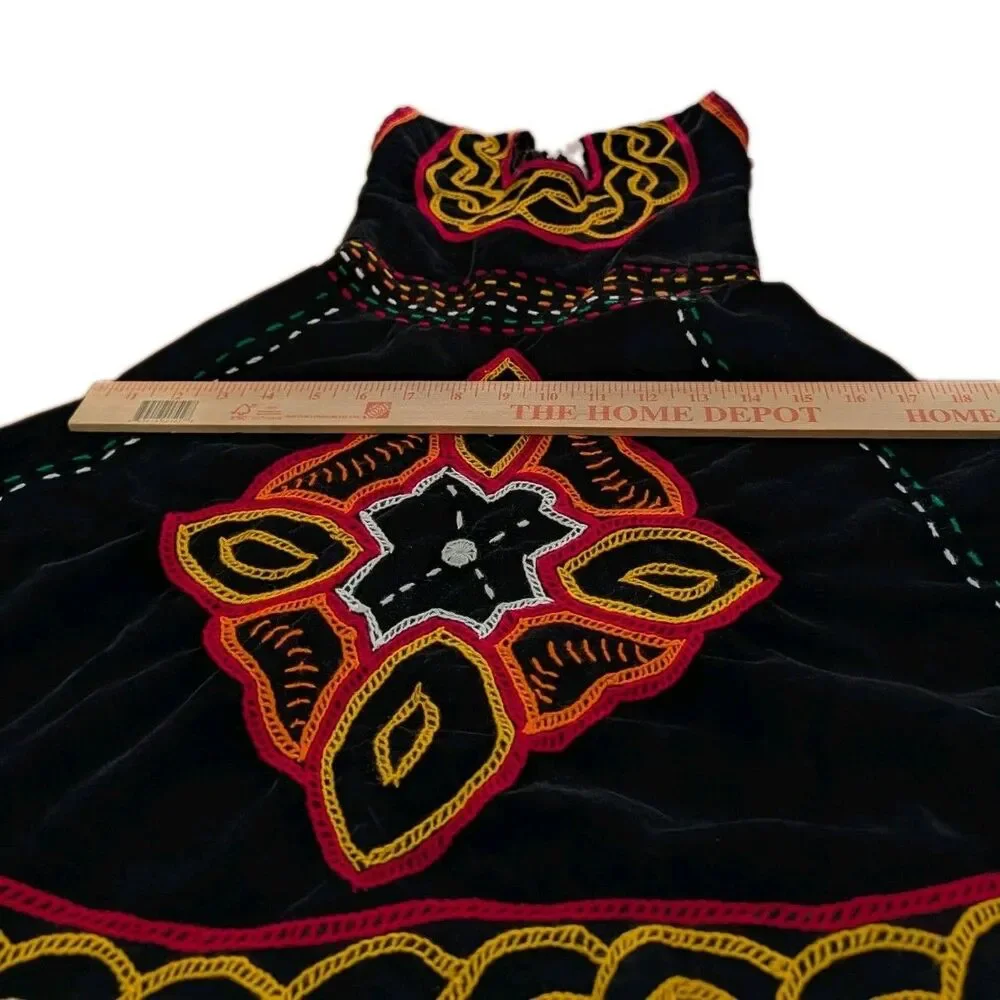 Cameroon Atoghu Embroidered Dress for little girl 5-5T See Measurements